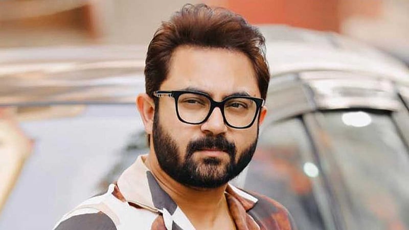 রেস্তোরাঁ মালিককে মারধর, অনুতাপে পুড়ছেন সোহম