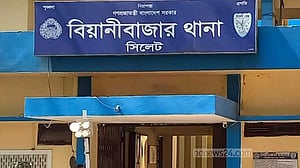 সিলেটে ট্রাক চালককে জিম্মি করে দেড় টন চিনি লুট