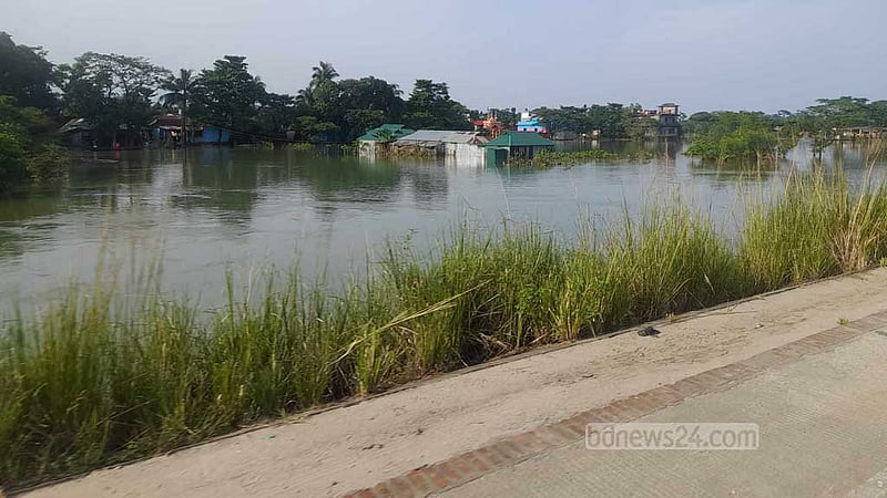 সিলেটে বন্যার উন্নতি, ‘বৃষ্টির শঙ্কায় ভয় কাটছে না’