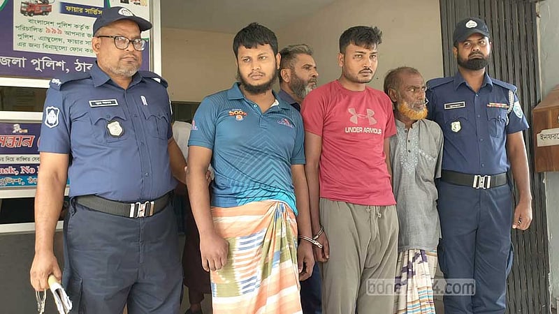 ঠাকুরগাঁওয়ে প্রতিবন্ধী ভাতাভোগীদের অর্থ আত্মসাৎ, গ্রেপ্তার ৩