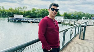 হাটে গিয়ে ছাগল কিনে কোরবানি দিয়েছেন জায়েদ খান