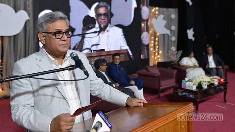 ঢাবির লাইব্রেরি ও হলে ঢুকতে হবে ‘কার্ড পাঞ্চ করে’