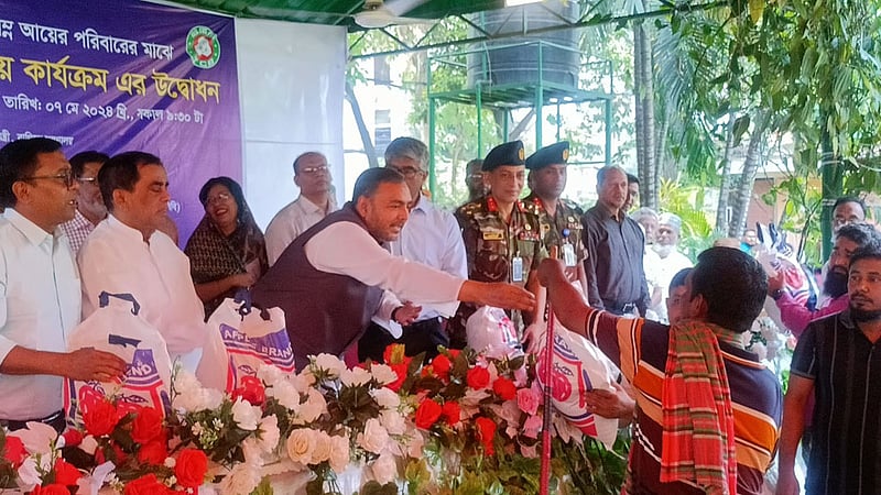 নিত্যপ্রয়োজনীয় পণ্যের ‘বাফার স্টক’ তৈরি করব: বাণিজ্য প্রতিমন্ত্রী