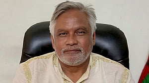 আমানের বিদেশ যাওয়ার অনুমতি, ফিরতে হবে এক মাসের মধ্যে