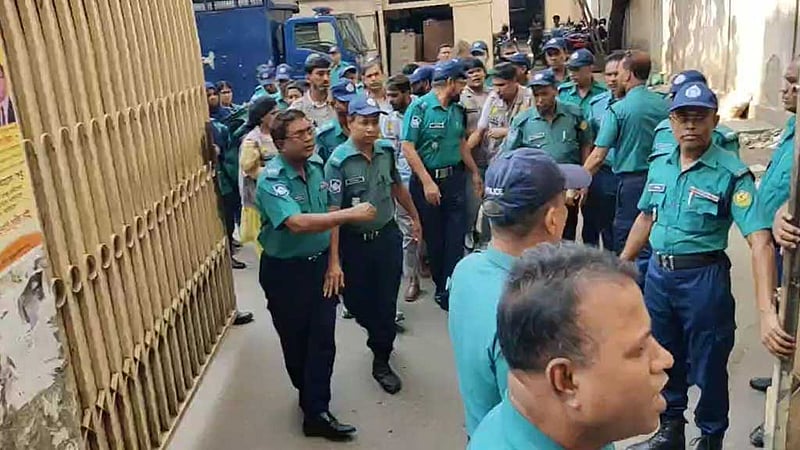 আনার হত্যা: গ্রেপ্তার তিনজনকে ১০ দিনের রিমান্ডে চায় ডিবি