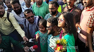 বীভৎস সময় পার করে আলোয় এসেছি: আতিকুল্লাহ