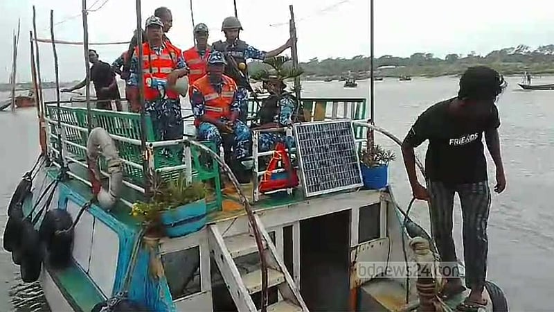 রেমাল: বাগেরহাটে প্রস্তুত ৩৫৯ আশ্রয়কেন্দ্র, মোংলা বন্দরে কাজ বন্ধ