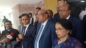 একীভূত হতে এবার সোনালী-বিডিবিএল সমঝোতা