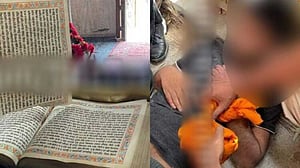 গুরুদুয়ারায় পবিত্র গ্রন্থের অবমাননার অভিযোগে পিটিয়ে হত্যা