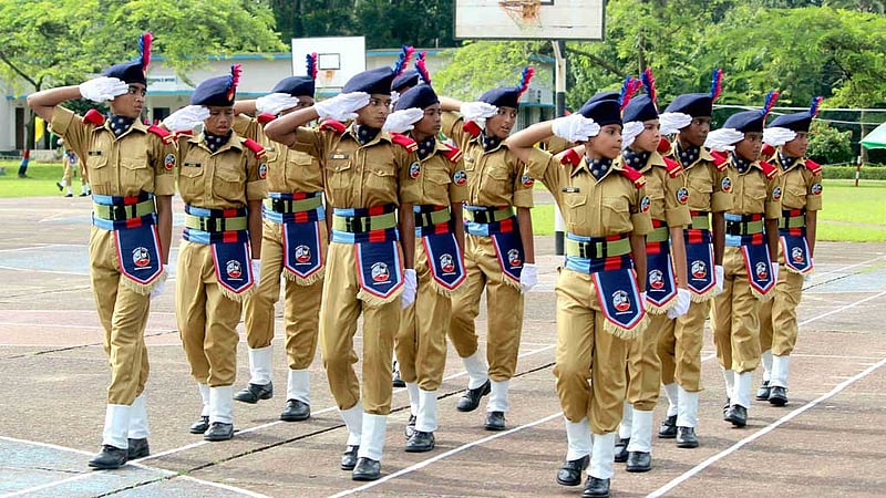 ক্যাডেট কলেজ: টিউশন ফি পুনর্নির্ধারণের উদ্যোগ