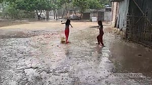 মাসজুড়ে তাপপ্রবাহের পর চুয়াডাঙ্গায় স্বস্তির বৃষ্টি