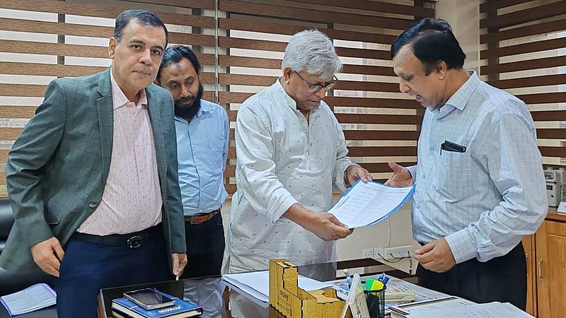 পানি নিষ্কাশনে বাধা: এবার কেজিডিসিএলকে পাইপলাইনের তালিকা দিল সিডিএ