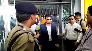 আনার হত্যা: ‘কসাই জিহাদ’কে নিয়ে ঘটনাস্থল দেখলেন ঢাকার গোয়েন্দারা