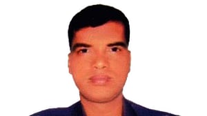 দিনাজপুরে পৃথক সড়ক দুর্ঘটনায় পুলিশ কর্মকর্তাসহ নিহত ২