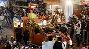 লোকসভা নির্বাচন: ভিডিওকাণ্ডে উত্তপ্ত ভারতের রাজনীতি