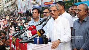আওয়ামী লীগ নয়, দেশ চালাচ্ছে ‘অদৃশ্য শক্তি’: ফখরুল