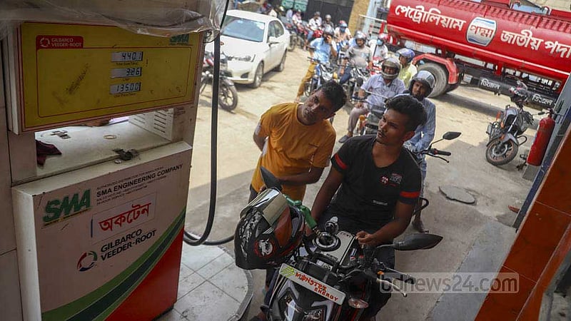 হেলমেট নেই তো জ্বালানি নেই: কাদের