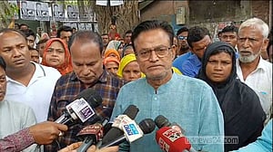 ফুলছড়িতে চেয়ারম্যান পদপ্রার্থী সেলিমের ভোট বর্জন