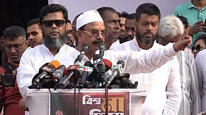 দালালি করে বেশিদিন টিকতে পারবে না: গয়েশ্বর