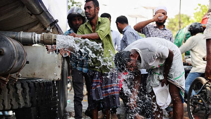 তাপপ্রবাহ: আরও একদিনের সতর্কবার্তা