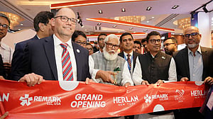 ইউএস ট্রেড শোয়ে ছাড়ে মিলছে ‘হারল্যান’ পণ্য