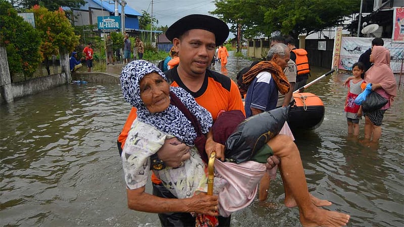 ইন্দোনেশিয়ার দক্ষিণ সুলাওয়েসিতে বন্যায় ১৪ মৃত্যু