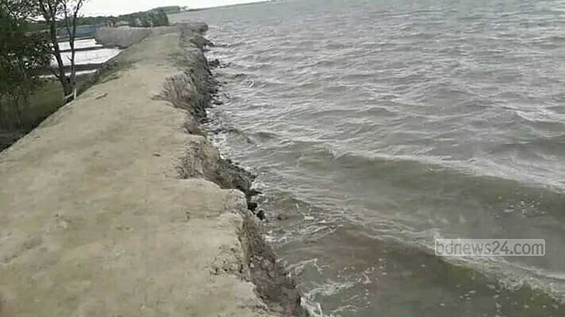 ঘূর্ণিঝড়ে খুলনায় উপকূলের বাঁধ নিয়ে শঙ্কা