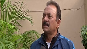 ‘বাংলাদেশকে ভুল পথে পরিচালিত করেছে পাকিস্তান’