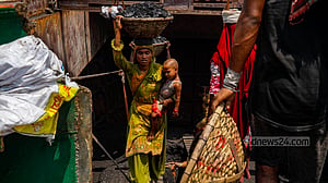 মূল্যস্ফীতি লাগামহীন, অস্বস্তিতে অর্থনীতি