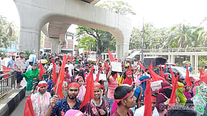 অধিকারের দাবি নিয়ে মে দিবসে রাজপথে