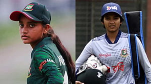 নিশিতার ৫ উইকেট, সুমাইয়ার ফিফটি