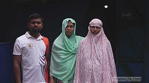 এমভি আবদুল্লাহ: ছেলের পছন্দের খাবার রান্না করে অপেক্ষায় মা