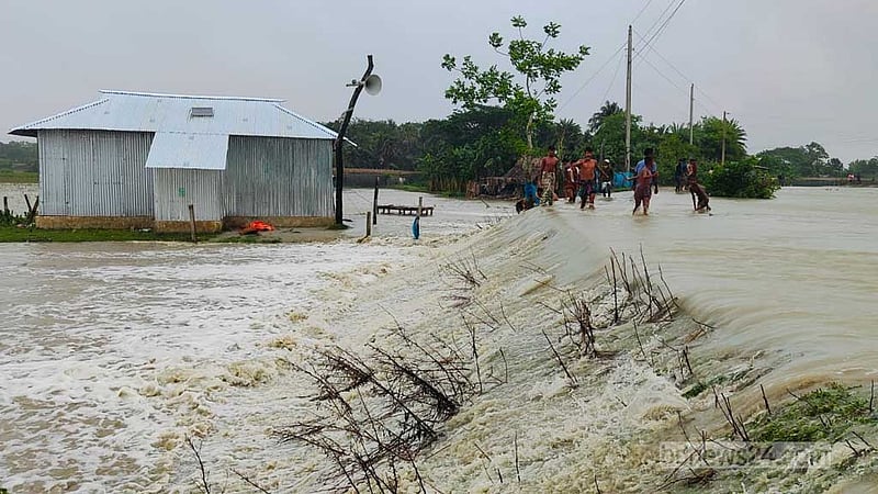 ঘূর্ণিঝড় রেমাল: উপকূলীয় নদীতে পানি বেড়েছে ৫-৭ ফুট