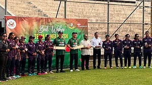 নাহিদা-নিগারদের সঙ্গে হাস-লুর ক্রিকেটময় বিকেল