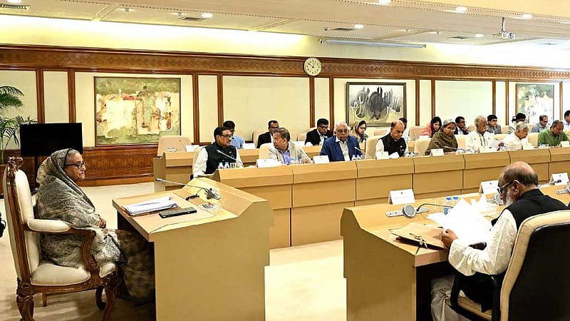 বাজার মনিটরিং জোরালো করার নির্দেশ প্রধানমন্ত্রীর