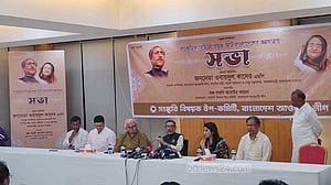 ‘বন্ধু রাষ্ট্রে’ সালাহউদ্দিন কীভাবে এতদিন নিরাপদে: ফখরুলকে কাদের