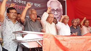 শেষবার পার্টি অফিসে কফিনবন্দি রনো