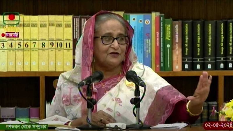 ‘আমাকে উৎখাত করবে, পরে তাহলে কে আসবে’, প্রশ্ন শেখ হাসিনার