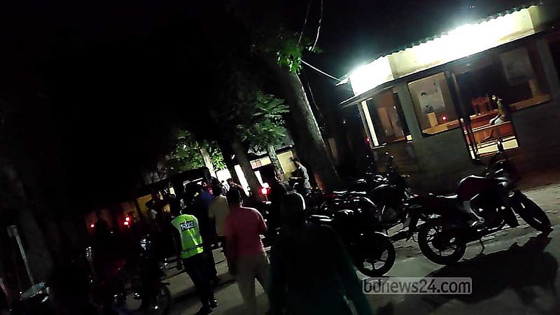 বেলকুচি থানায় ঢুকে বিশৃঙ্খলা, চেয়ারম্যান প্রার্থীর ১০ সমর্থক গ্রেপ্তার