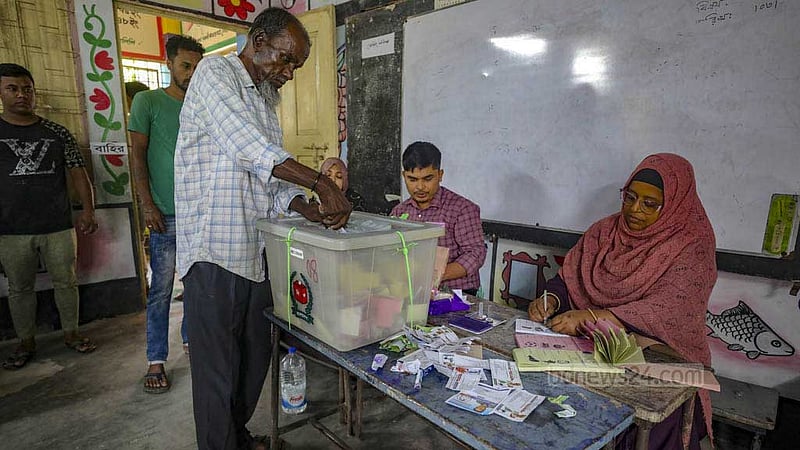 নির্বাচন সংস্কার: গণভোট ও প্রতিনিধি প্রত্যাহার ব্যবস্থার প্রস্তাব কমিশনের