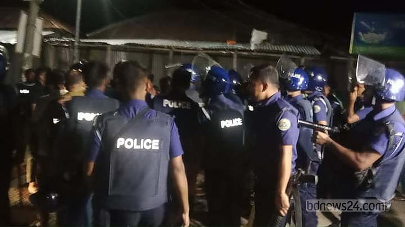 ভোলায় দুই চেয়ারম্যান প্রার্থীর সমর্থকদের সংঘর্ষ, আহত ২৫