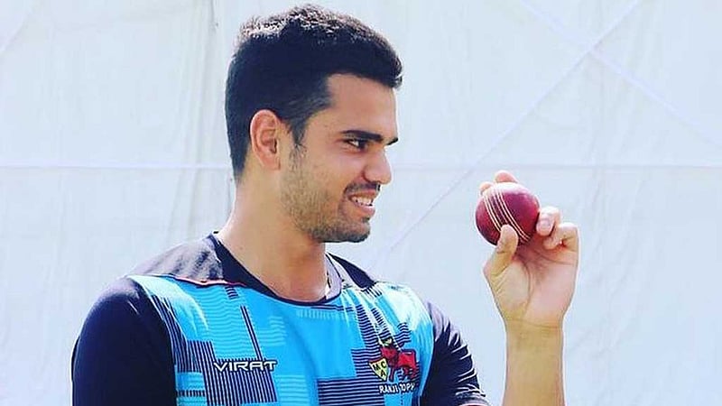 ৫ উইকেটের কীর্তিতে প্রথমবার অর্জুন টেন্ডুলকার
