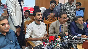 এই সরকারের বৈধতা গণঅভ্যুত্থান: আসিফ মাহমুদ