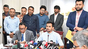 ‘জোড়াতালি’ দিয়ে চলছে ক্রিকেট বোর্ড, স্বীকার করলেন উপদেষ্টা