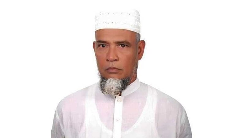 গৌরনদীর পৌর মেয়রকে মারধরের পর পুলিশে হস্তান্তর