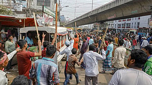 ব্যাটারিচালিত রিকশা: আপিল করবে সরকার
