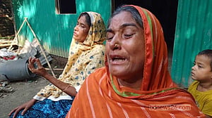 লেবাননে বিমান হামলায় নিহত নিজামের বাড়িতে মাতম, লাশ ফেরানোর দাবি