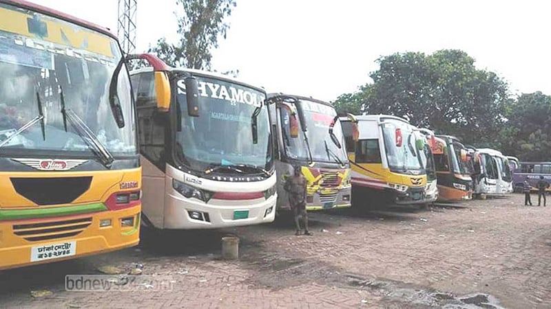 এক সপ্তাহ বন্ধ থাকার পর বেনাপোলে দূরপাল্লার বাস চলার সিদ্ধান্ত