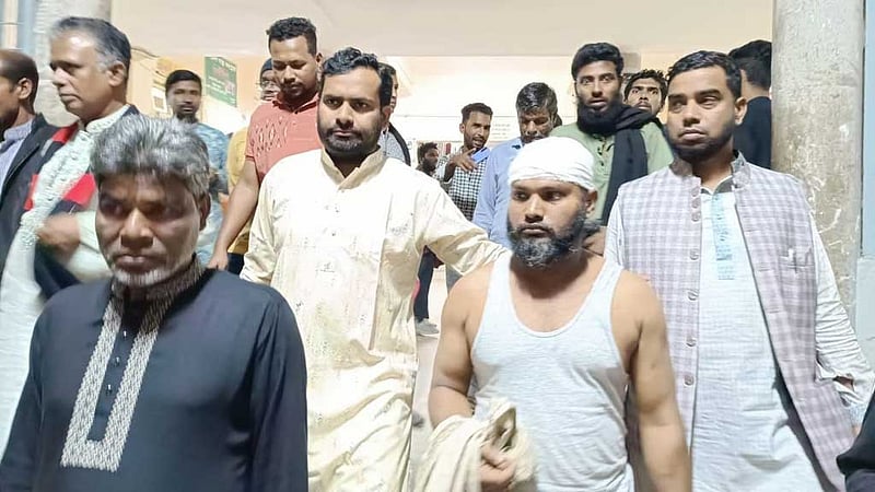 মিরসরাইয়ে জামায়াতের কর্মী সভায় বিএনপি কর্মীদের সঙ্গে মারামারি