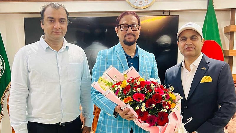 মেয়র শাহাদাতের সঙ্গে ভারতীয় সহকারী হাই কমিশনারের সৌজন্য সাক্ষাৎ